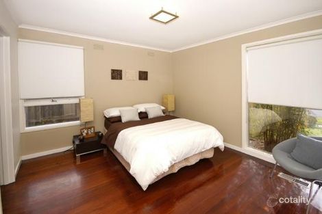 Property photo of 106 Nepean Street Greensborough VIC 3088