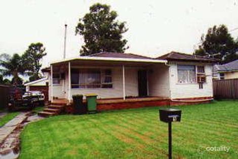 33 Kambala Cres, Fairfield West, NSW 2165