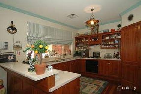 Property photo of 2 Stockman Place Walkley Heights SA 5098