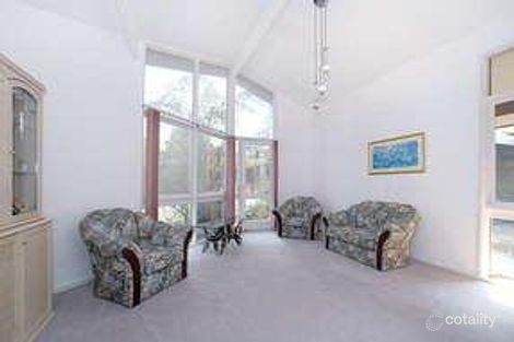 Property photo of 1/2 Willow Avenue Glen Waverley VIC 3150