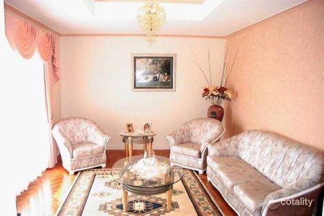 Property photo of 13 Elder Close Meadow Heights VIC 3048