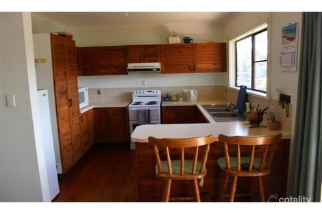 Property photo of 8 Clitheroe Street Cardwell QLD 4849