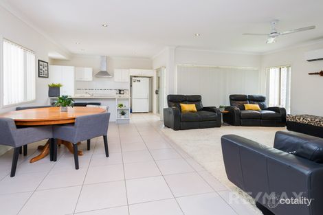 Property photo of 18 Marks Drive Varsity Lakes QLD 4227