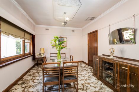 Property photo of 33 Carnegie Avenue Kew East VIC 3102