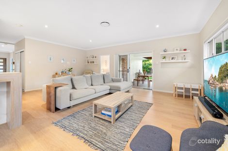 Property photo of 2 Pine Place Upper Kedron QLD 4055