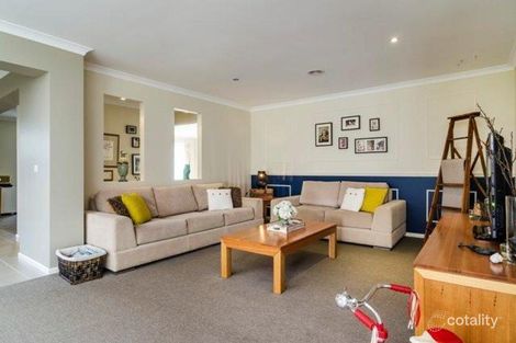 Property photo of 17 Violet Way Point Cook VIC 3030