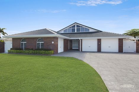 Property photo of 3 Edinburgh Court Pottsville NSW 2489