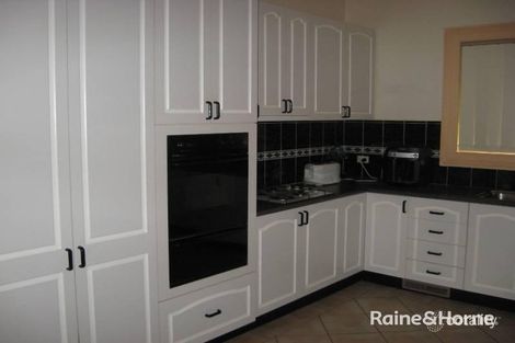 Property photo of 3 Bruce Street Young NSW 2594