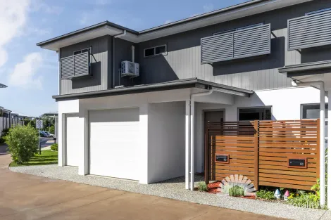 82/5 Pine Valley Dr, Joyner, QLD 4500