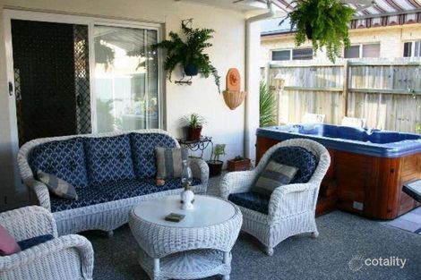 Property photo of 11 Leichhardt Avenue Rothwell QLD 4022