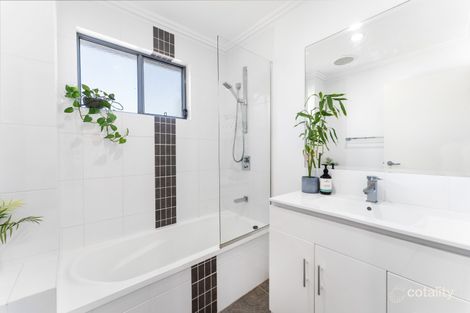 Property photo of 2/20 Preston Road Carina QLD 4152