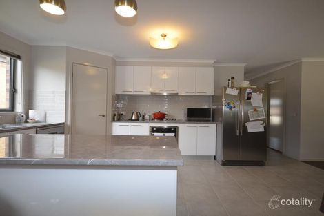 Property photo of 7 Carrington Close White Hills VIC 3550