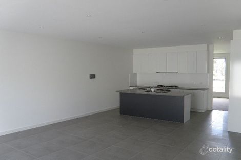 Property photo of 17 Piovesan Lane Werribee VIC 3030