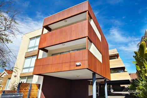 9/50 Ormond Rd, Elwood, VIC 3184