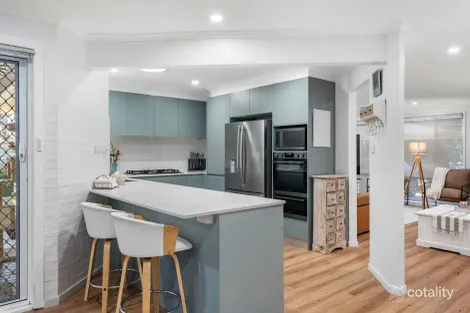 Property photo of 6 Etna Close Cranebrook NSW 2749