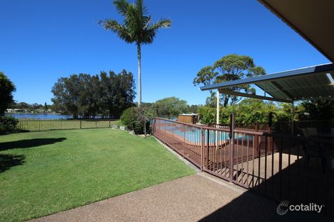 30 Rest Point Pde, Tuncurry, NSW 2428