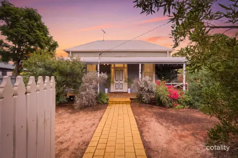 64 Ward St, Lamington, WA 6430