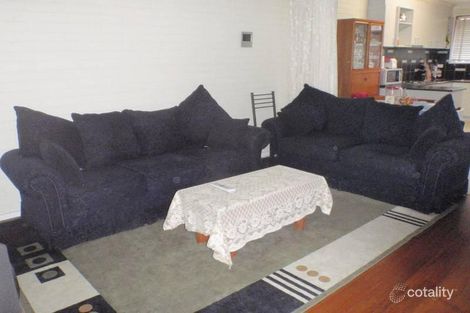 Property photo of 2/37 West Esplanade St Albans VIC 3021