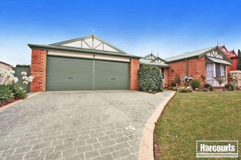 Property photo of 11 Jamie Court Pakenham VIC 3810