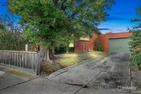 Property photo of 50 Tamarisk Drive Frankston North VIC 3200