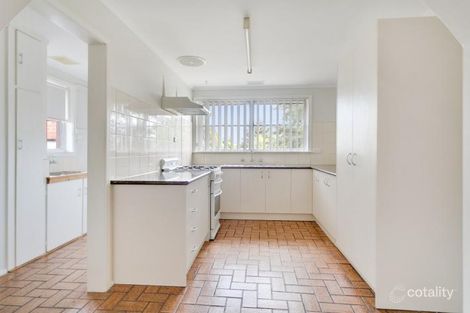 Property photo of 50 Tamarisk Drive Frankston North VIC 3200