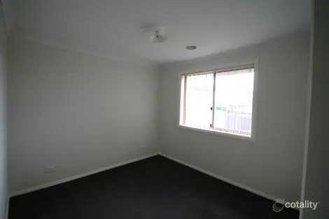 Property photo of 69 William Maker Drive Orange NSW 2800