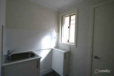 Property photo of 69 William Maker Drive Orange NSW 2800