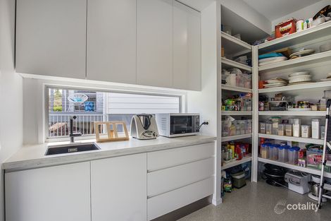 Property photo of 13 Willandra Court Maudsland QLD 4210
