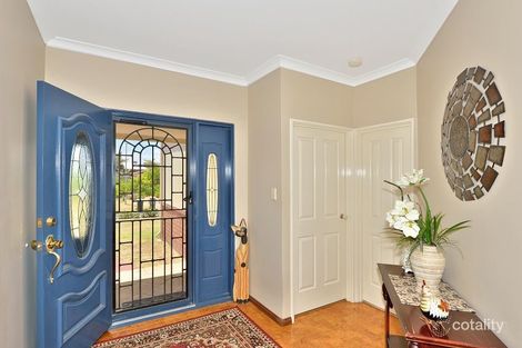 Property photo of 59 Admiralty Crescent Halls Head WA 6210