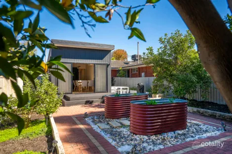 Property photo of 26 Shannon Road Dianella WA 6059