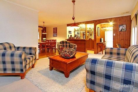 Property photo of 23 Cocoparra Crescent Taylors Lakes VIC 3038