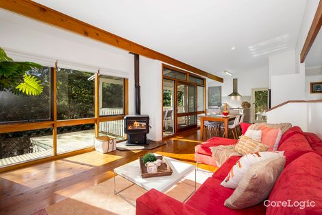 Property photo of 4 Nooree Lane Avoca Beach NSW 2251