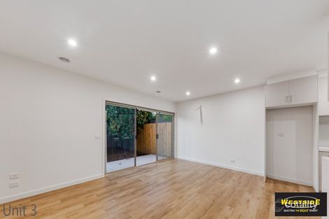 Property photo of 3/1 Vincent Avenue St Albans VIC 3021