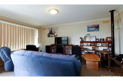 Property photo of 9 Buckley Street Sale VIC 3850