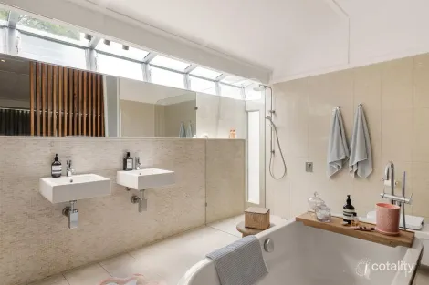 Property photo of 26 Theale Terrace Ashgrove QLD 4060