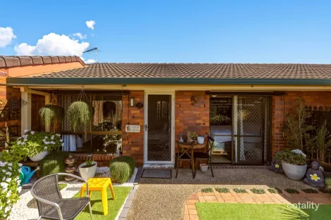 1/26 Georgina St, Woody Point, QLD 4019