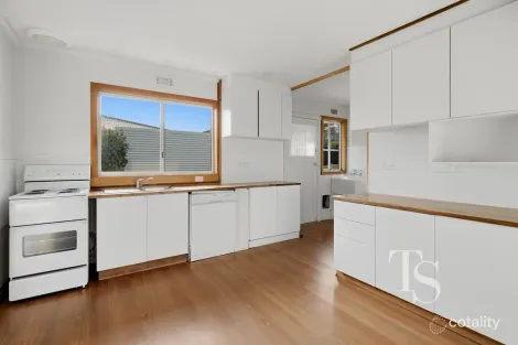 Property photo of 6 Baird Street Newnham TAS 7248