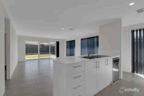 Property photo of 16 Swanson Loop Coodanup WA 6210