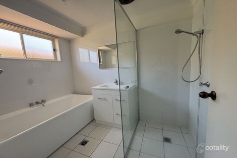 Property photo of 12 Banjos Circuit Hillvue NSW 2340