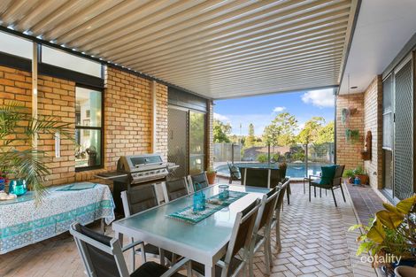 Property photo of 4 Emerald Court Carrara QLD 4211