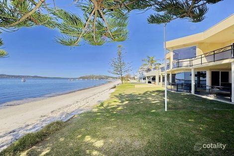 Property photo of 2 Seaview Crescent Salamander Bay NSW 2317