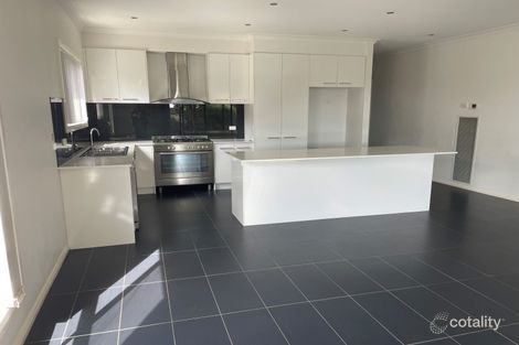 Property photo of 53 Malua Circuit Sandhurst VIC 3977