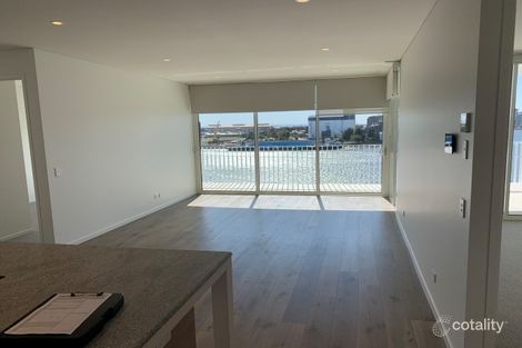 Property photo of 503/21 Honeysuckle Drive Newcastle NSW 2300