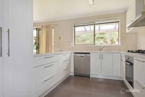 Property photo of 4 Meyer Close Blackburn VIC 3130