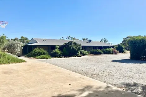 45 Great Southern Hwy, Beverley, WA 6304