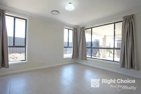 Property photo of 14 Cornfield Road Calderwood NSW 2527