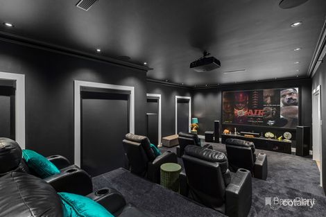 Property photo of 212 Forest Road Boronia VIC 3155