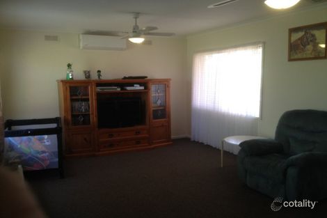 Property photo of 7 Webb Court Lakes Entrance VIC 3909
