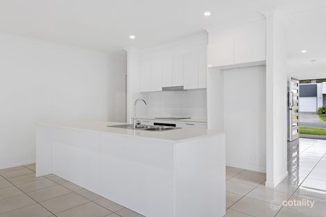 Property photo of 41 Olive Circuit Caloundra West QLD 4551