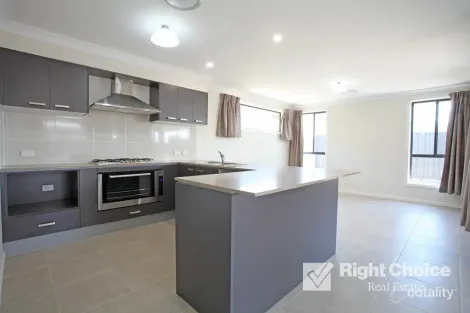 Property photo of 14 Cornfield Road Calderwood NSW 2527